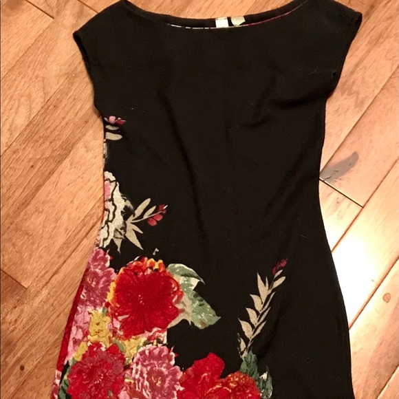 Johnny Martin Dresses & Skirts - Johnny Martin Black Floral Dress Med